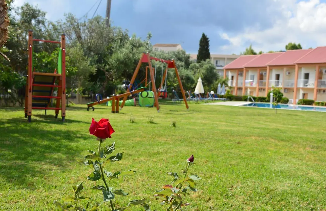 Aggelos Family Hotel-1